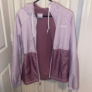 Columbia woman’s light jacket